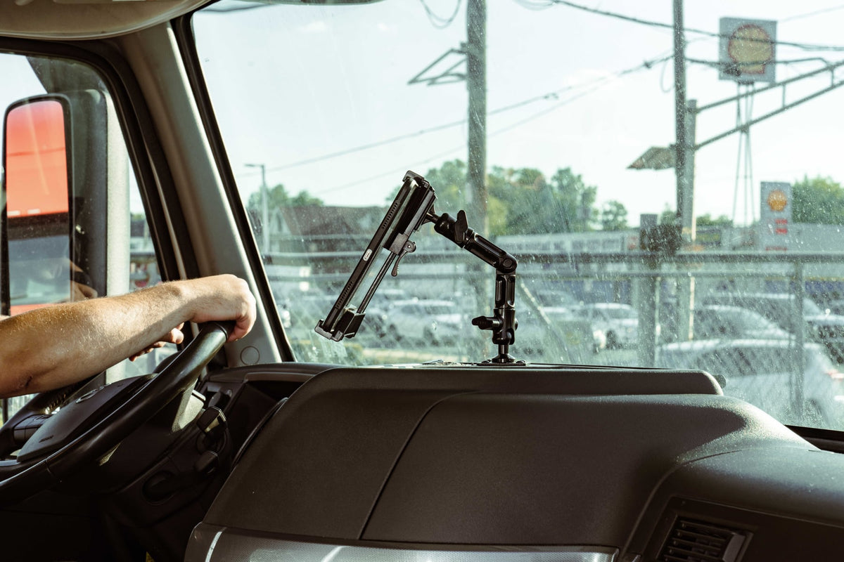 iBOLT device mounting setup inside a commercial vehicle