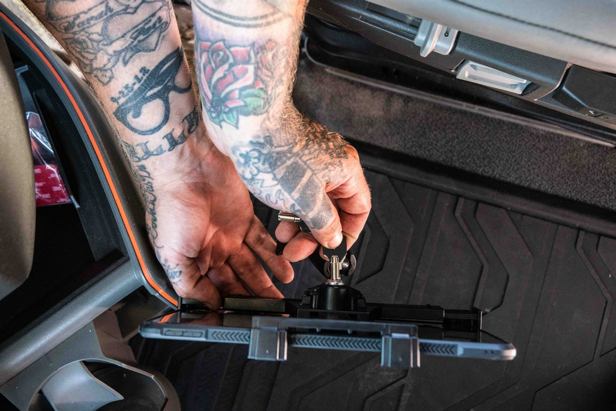 iBOLT device mounting setup inside a commercial vehicle