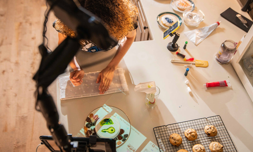 USING IBOLT’S STREAM-CAST CREATOR CUSTOM MOUNT KIT FOR MULTIPLE ANGLE SHOTS