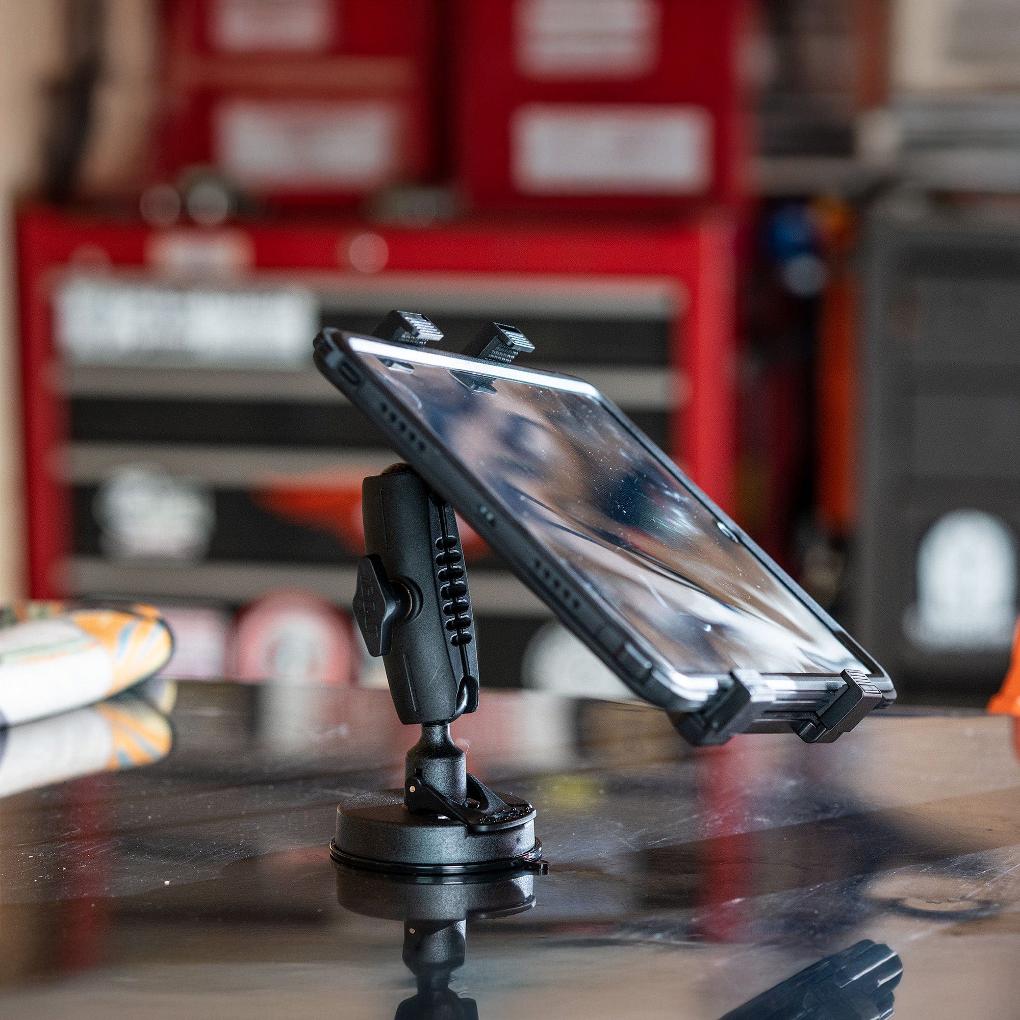 iBOLT™ TabDock™ Bizmount™ Suction Cup Mount