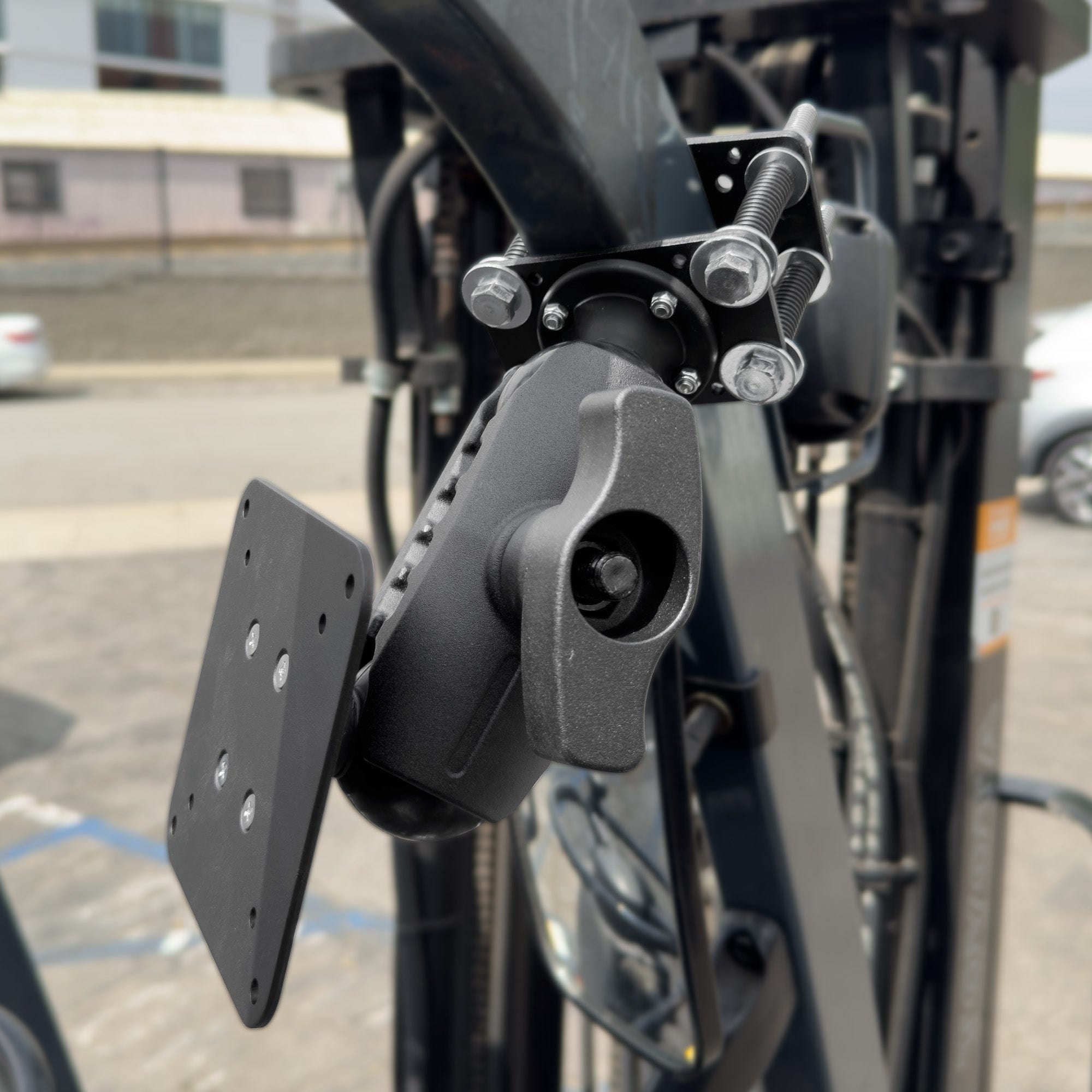 iBOLT VESA 75x75 / 100x100 Monitor Pillar Mount with 57mm (2.25-inch) Ball Joint