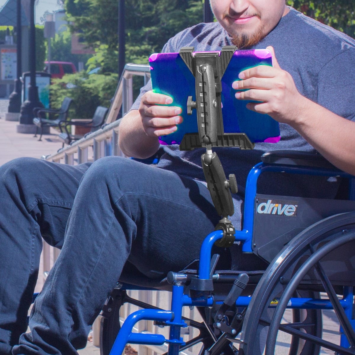 iBOLT™ TabDock™ AccessiBOLT™Mount for Wheelchairs/Exercise Equipment