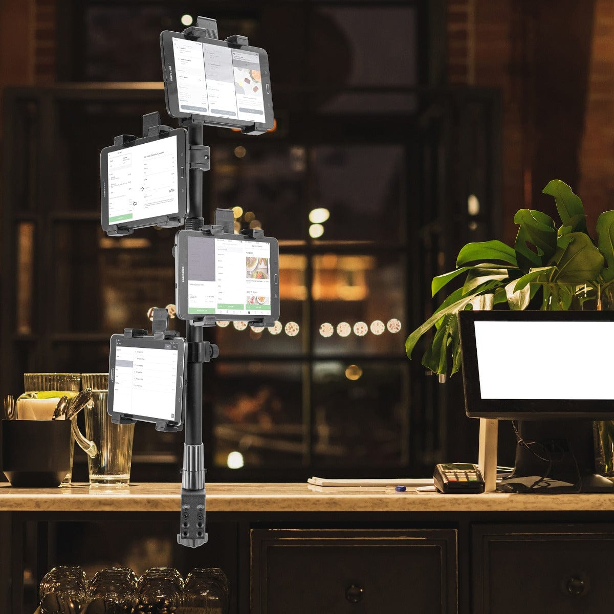 iBOLT Tablet Tower- TabDock™ POS Clamp Mount - with 4 Tablet Holders