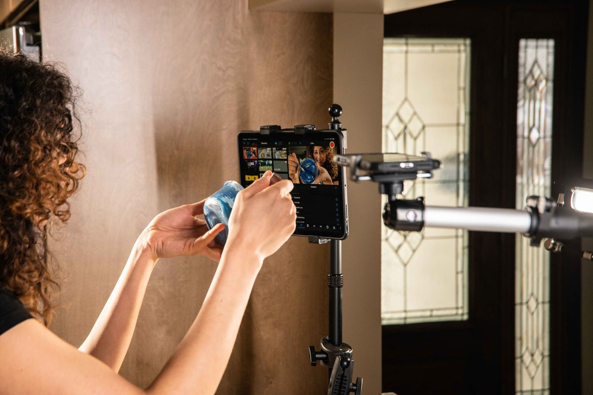 iBOLT device mounting setup in a restaurant workspace
