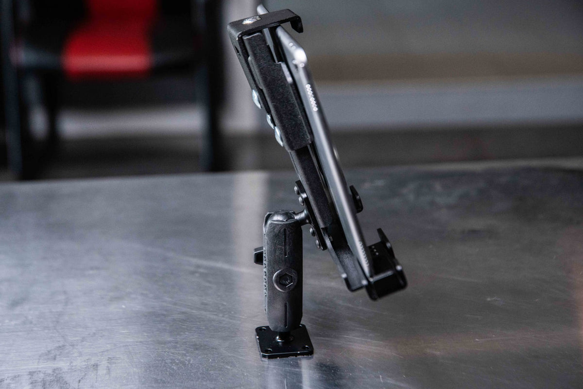 iBOLT device mounting setup inside a commercial vehicle