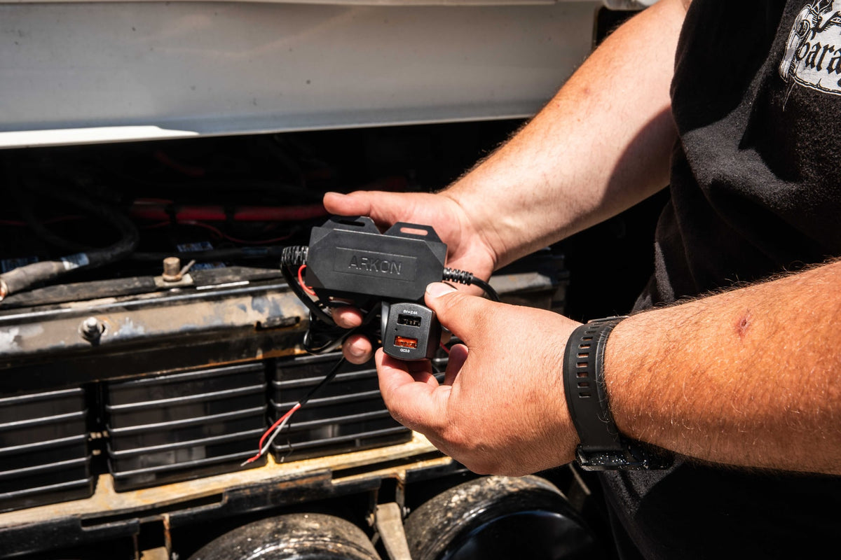 iBOLT device mounting setup inside a commercial vehicle