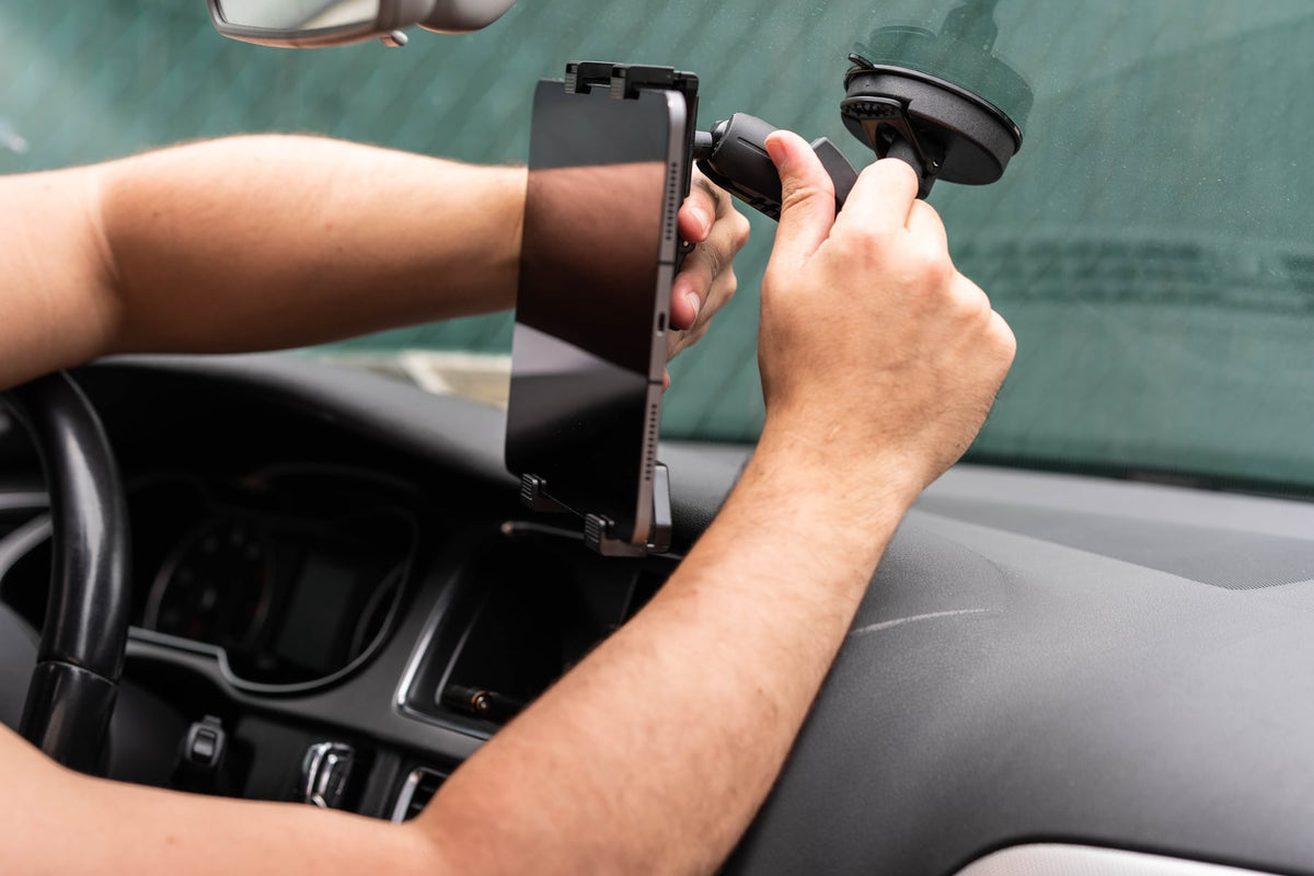 iBOLT device mounting setup inside a commercial vehicle