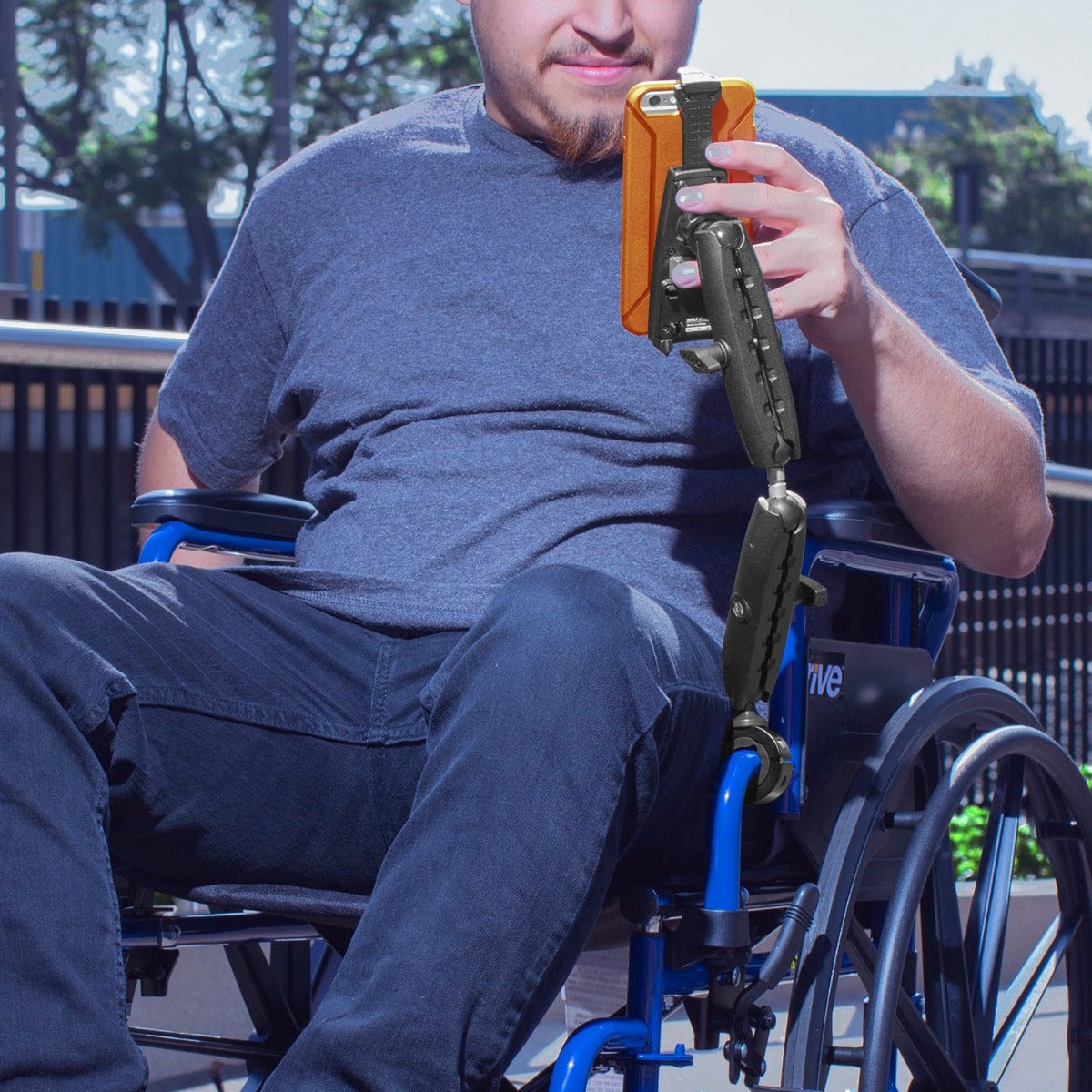 iBOLT Mounts iBOLT™ sPro2™ AccessiBOLT™ Post/Pole/Rail/Handlebar Mount for Wheelchairs/Exercise Equipment