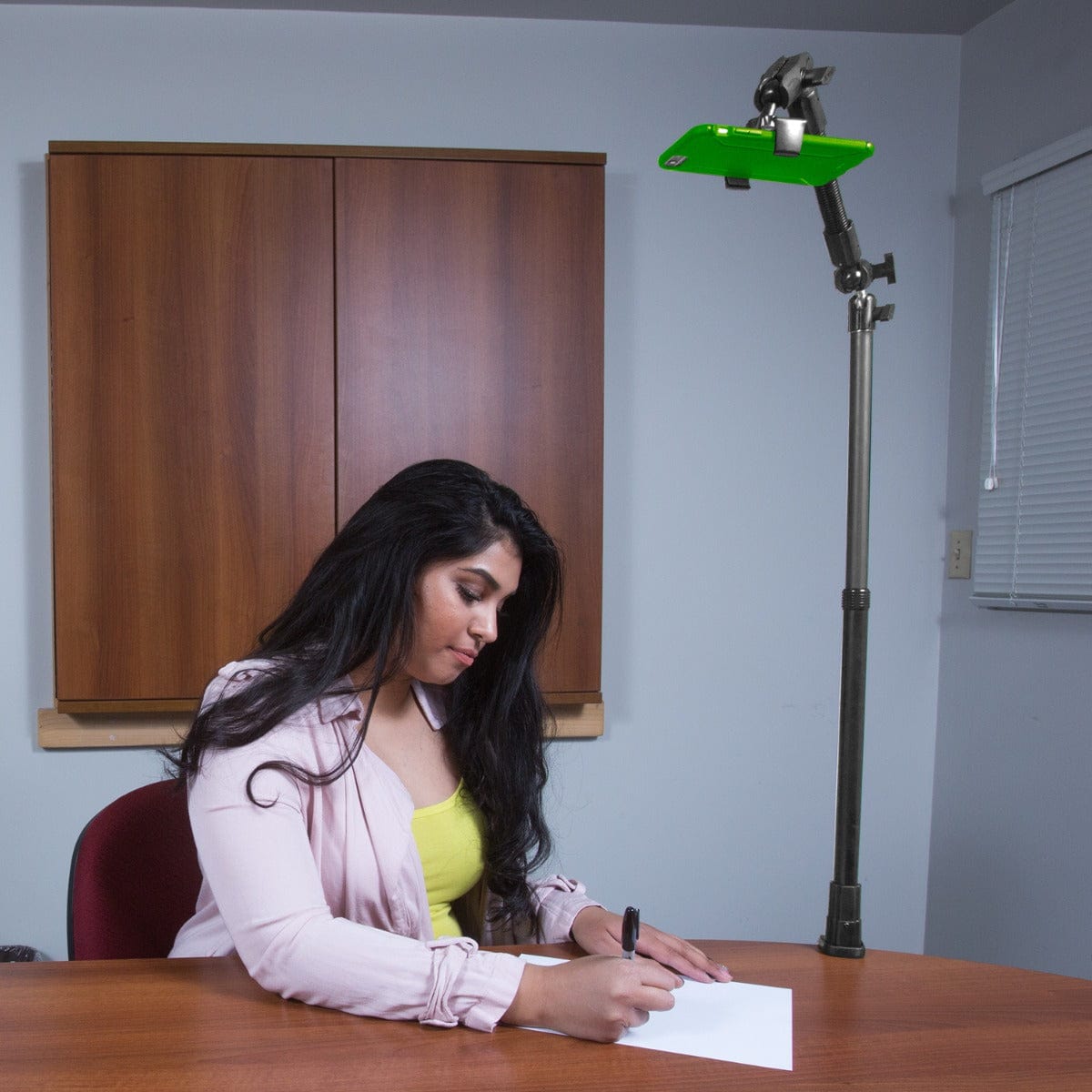 iBOLT Mounts Stream-Cast Clamp Bendable Overhead Phone Mount